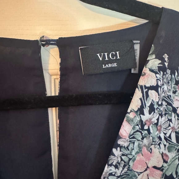 Vici Navy Floral Long Sleeve Dress - Picture 2 of 3